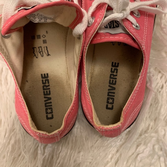Converse All Star pink low tops - Picture 7 of 8